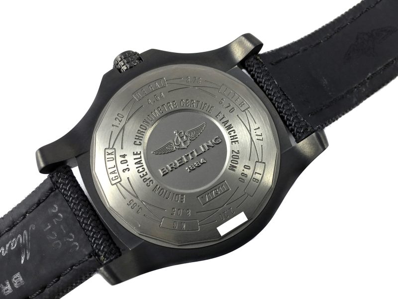 RELOJ Breitling Avenger Black Bird 44 - ref. V1731110/BD74 - Imagen 4