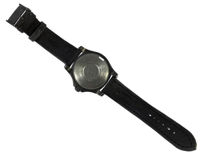 RELOJ Breitling Avenger Black Bird 44 - ref. V1731110/BD74 - Imagen 6