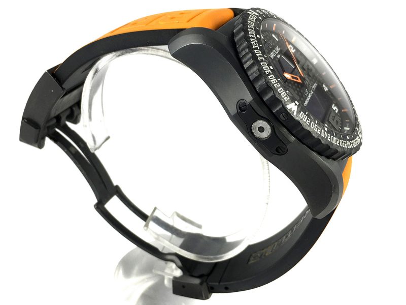 RELOJ Breitling Cockpit B50 Night Mission - ref. VB50129Y / BE74 - Imagen 3