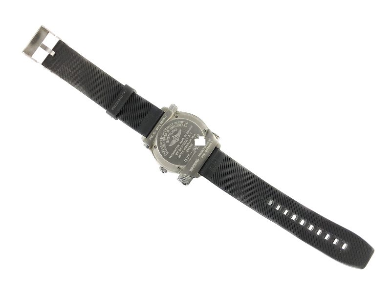 RELOJ Bretling Emergency - ref. E76321 - Imagen 6